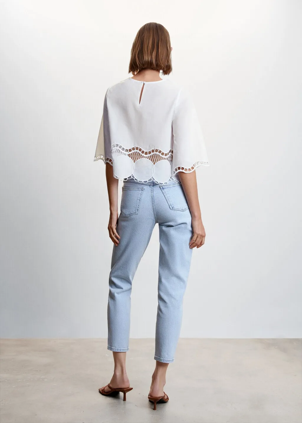 Blusa oversize ricamata