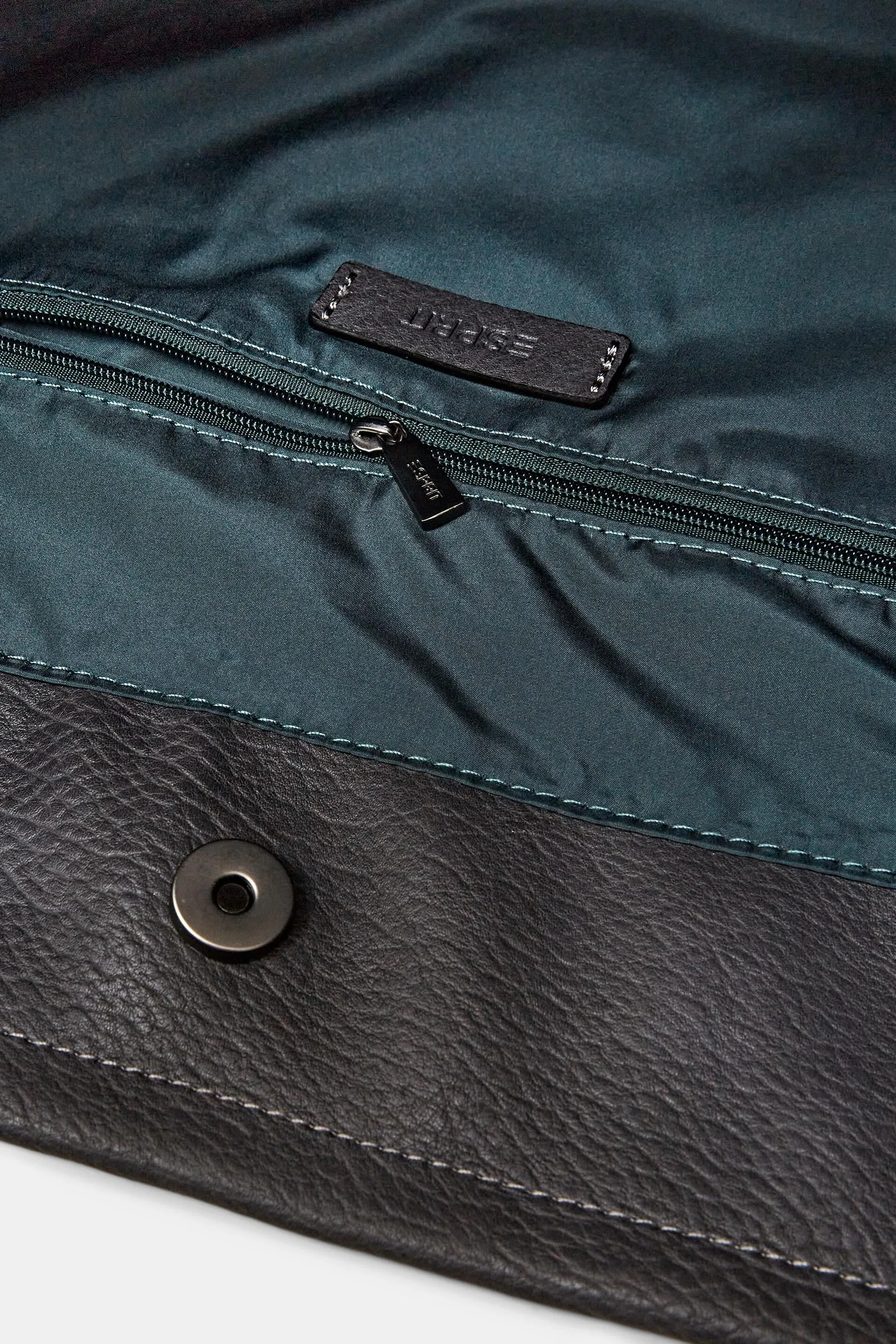 Borsa a sacchetto oversize in pelle vegana