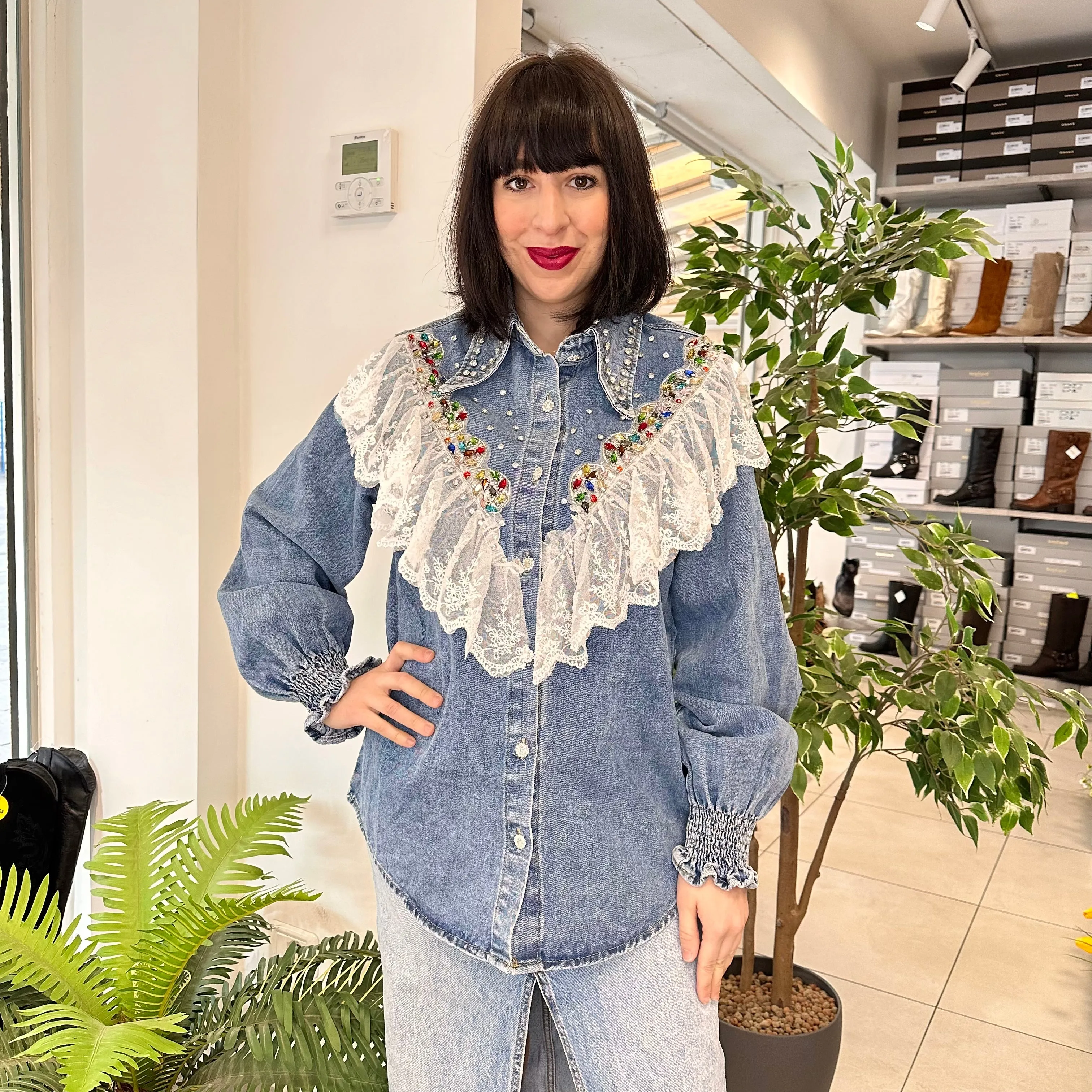 Camicia  Pizzo Volant e Strass Spice