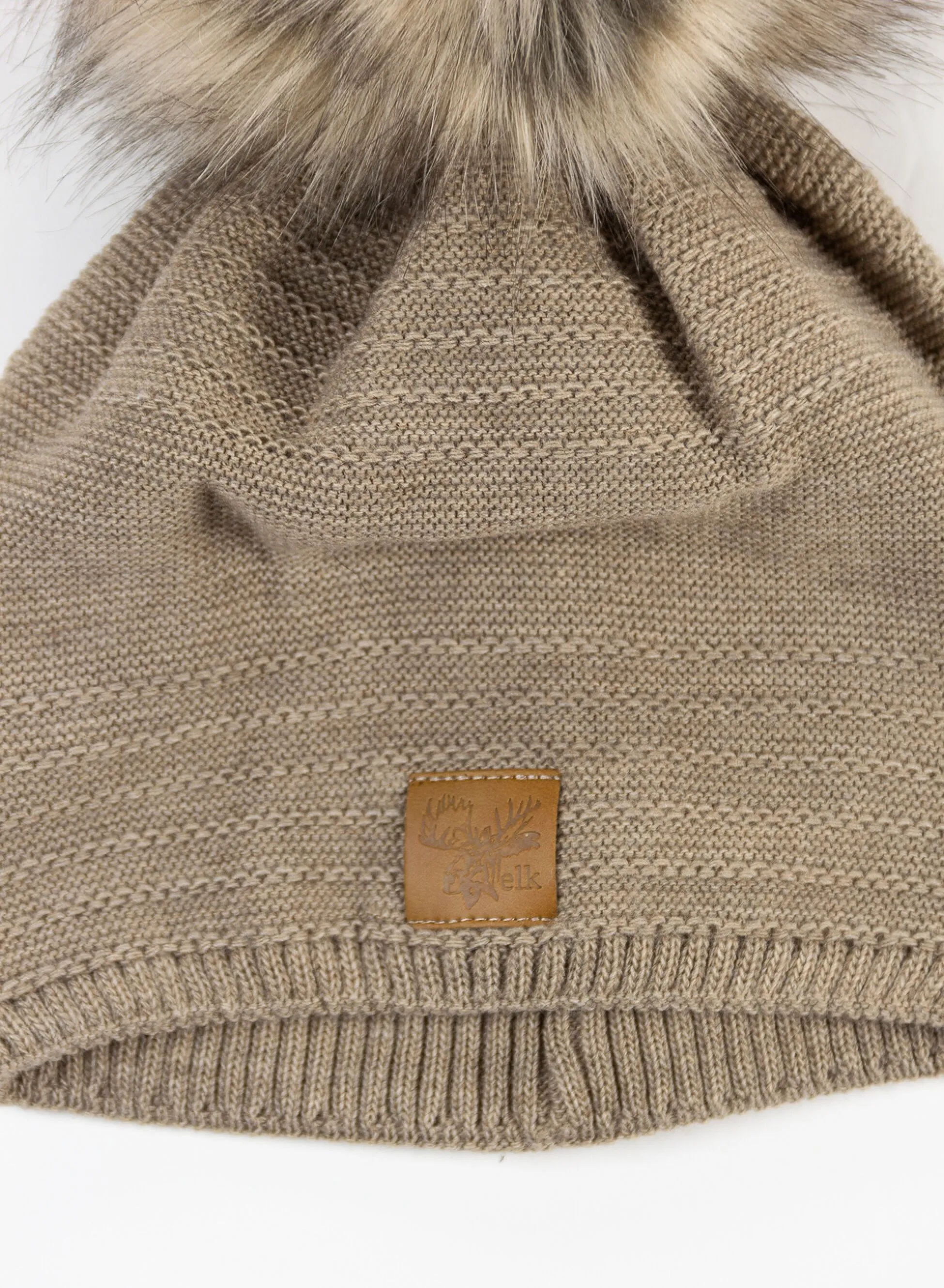 cappello rasato pon pon maglia