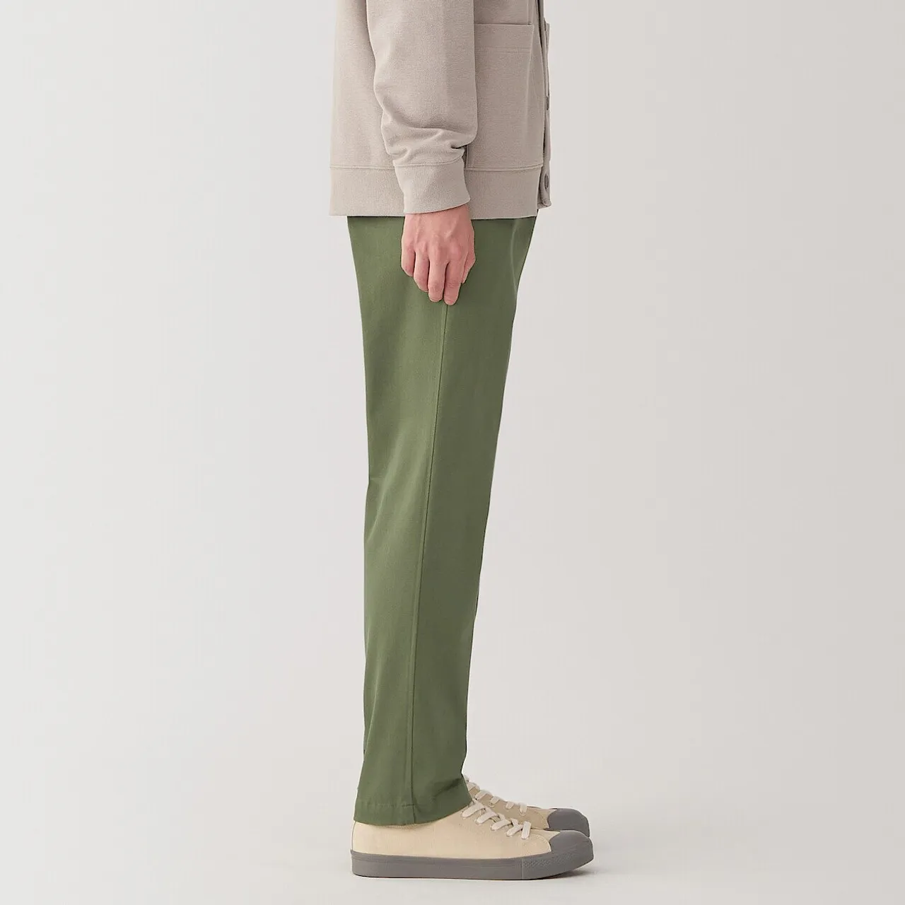 Pantaloni chino a gamba slim elasticizzati