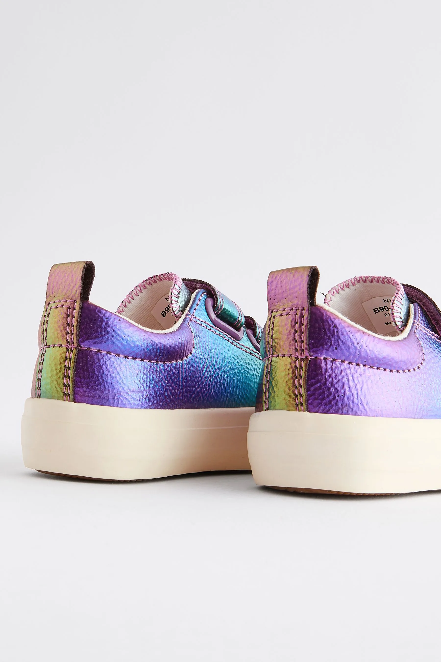 Scarpe da ginnastica spesse con chiusura a strappo    