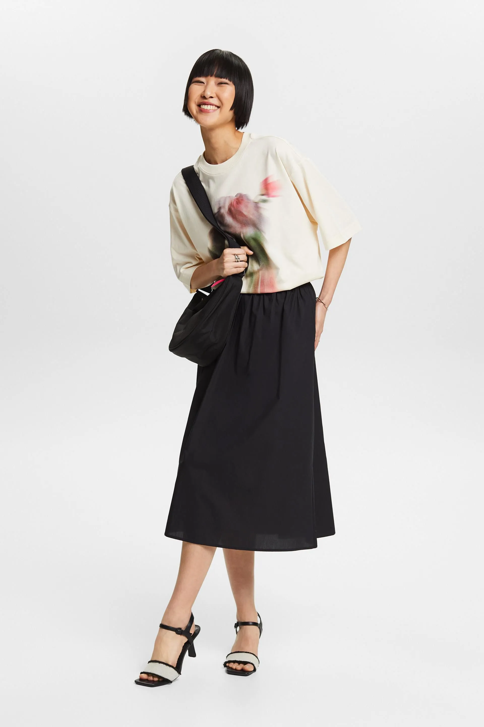 T-shirt oversize con stampa grafica