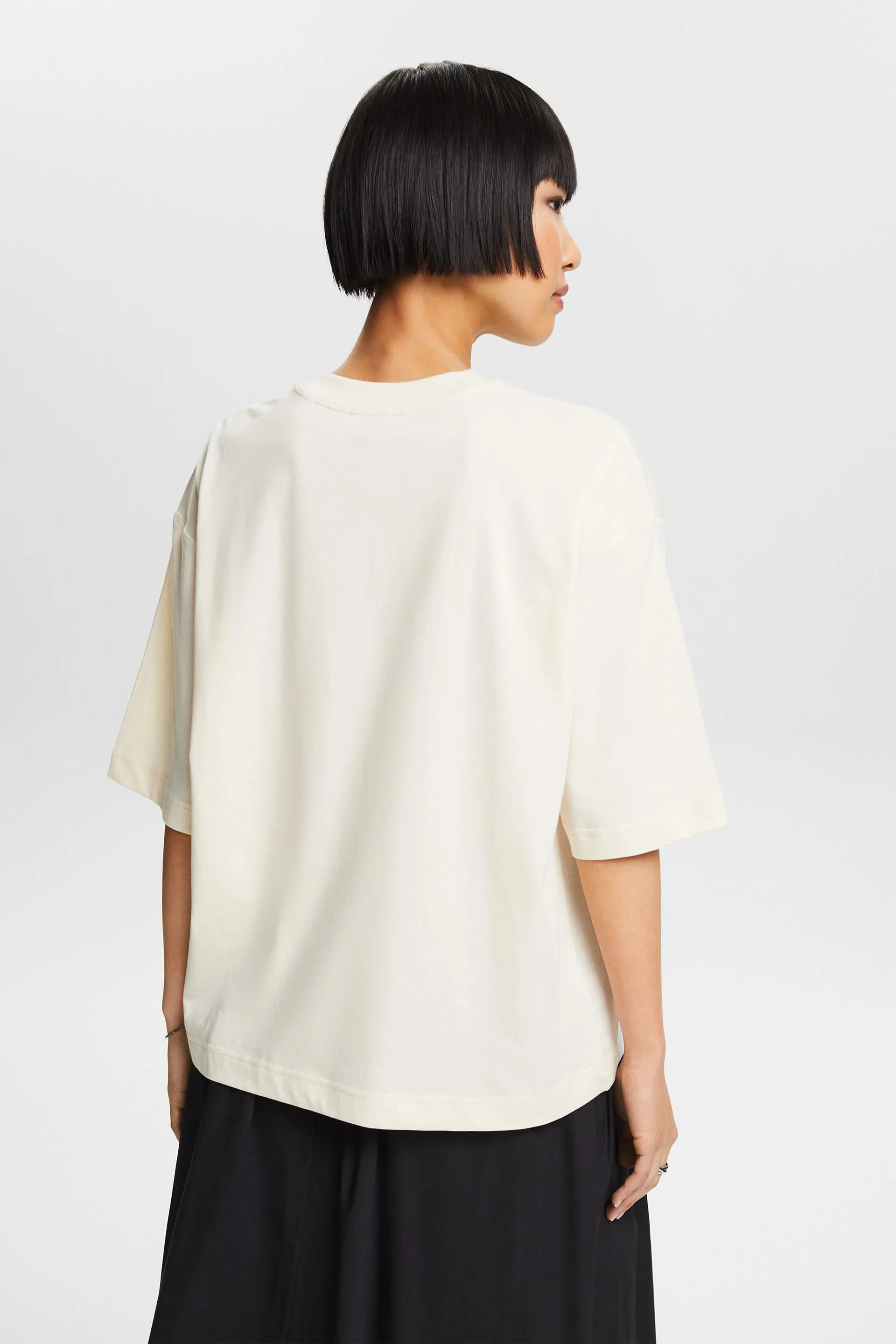 T-shirt oversize con stampa grafica