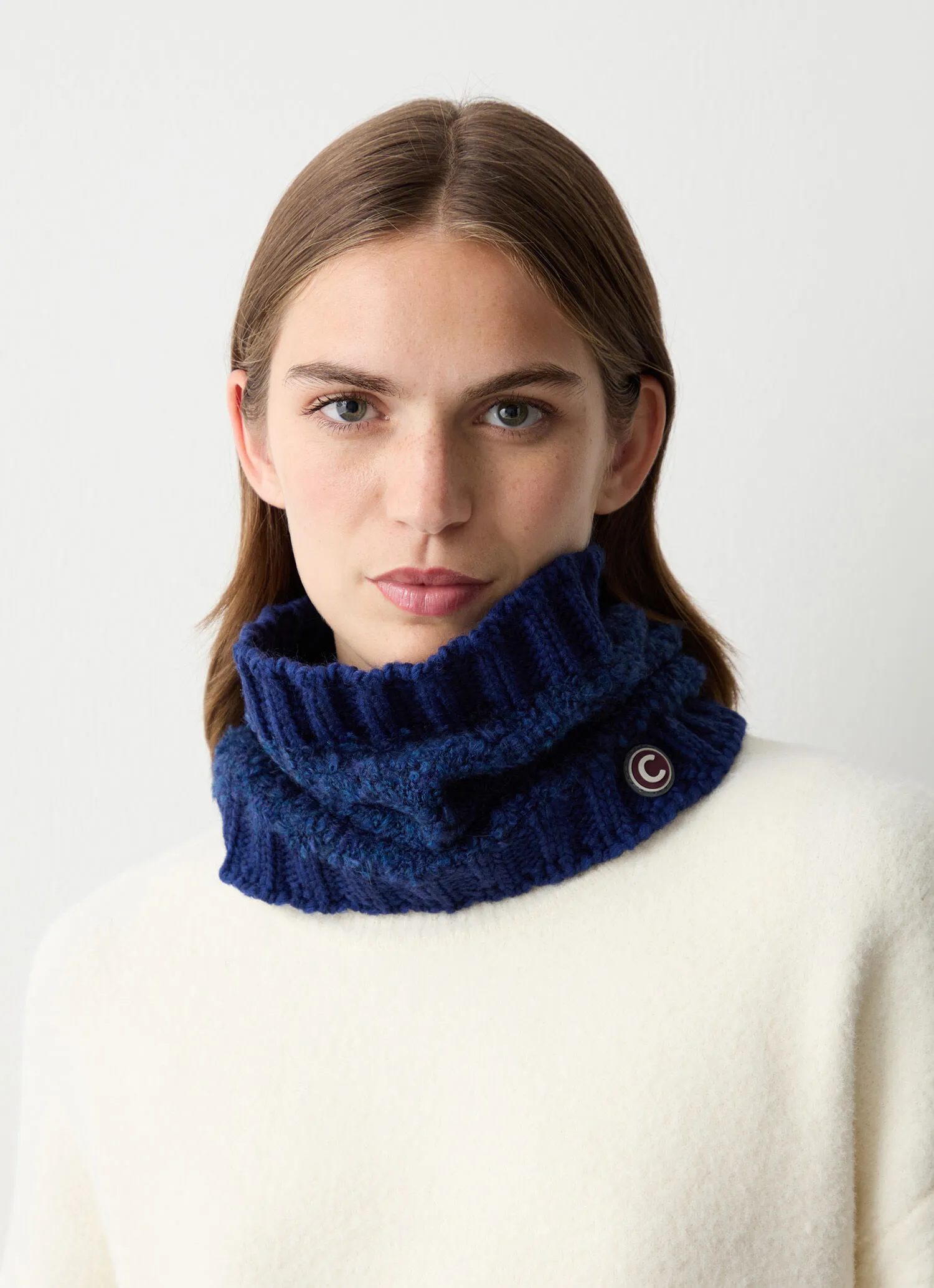 Women’s bouclé neck warmer